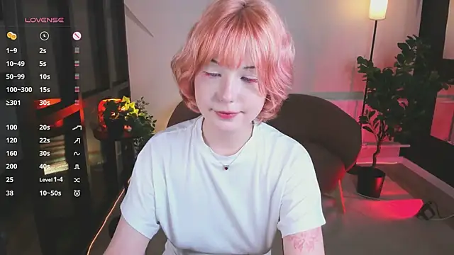MiaDreamLuna__ webcam
