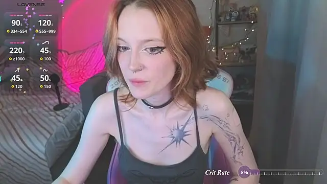 Tati_Crackling webcam