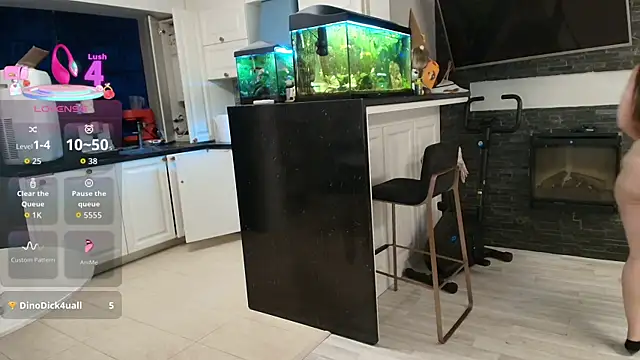 Layla- webcam