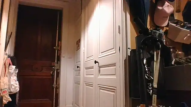 Titilouonlyf69 webcam