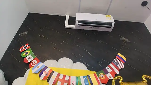 kissme_luna webcam
