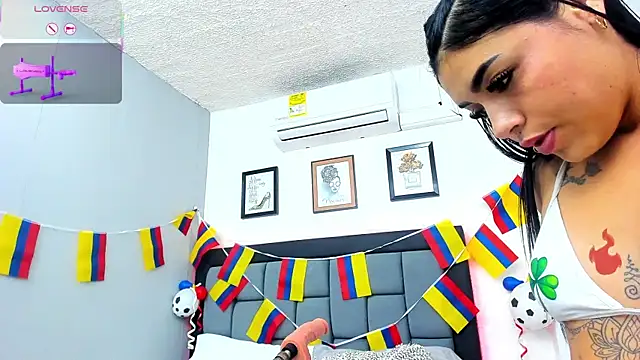 CristalLoren webcam