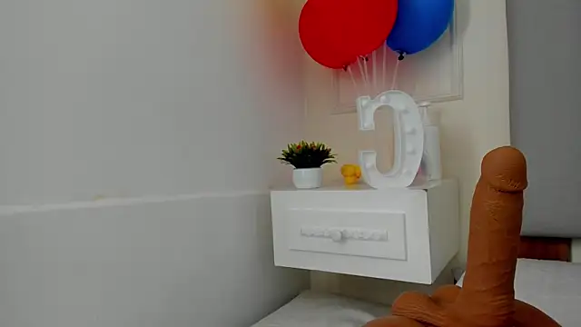CannelaSmith webcam