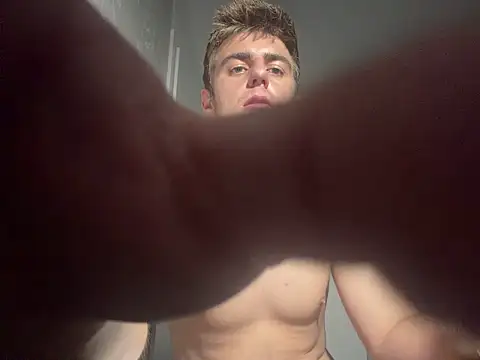 YourFavoriteSexy webcam