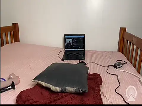 ladymystiquee1 webcam
