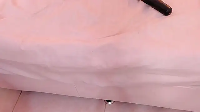 Maia_Clark520 webcam