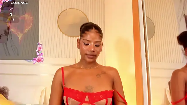 Afro_Luna webcam