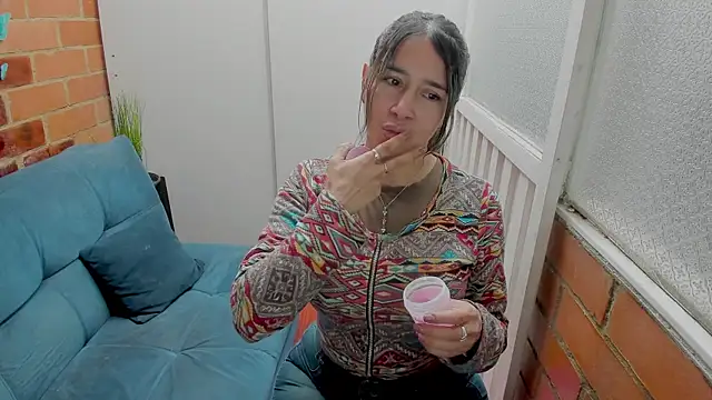 Penelope47 webcam