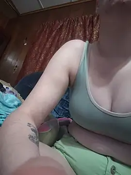 BadAssBitchMakayla live sex cam