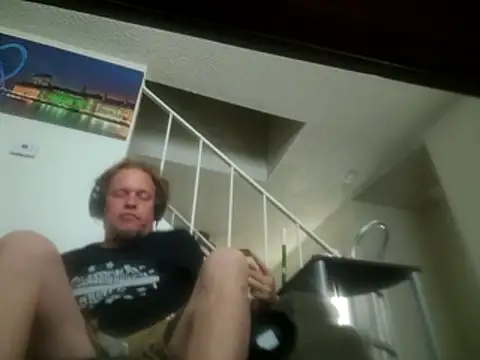 yourMasterisBored webcam