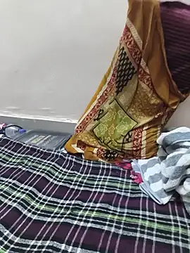 Shubu_7676 webcam