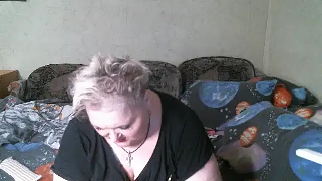 lana555 - Lana555's free webcam - UK Sex Cams