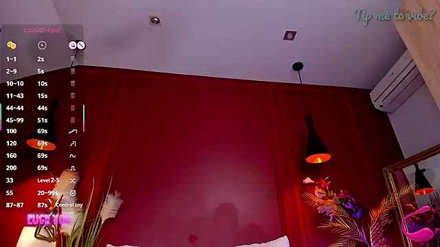Mayzzie webcam