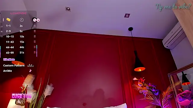 Mayzzie webcam
