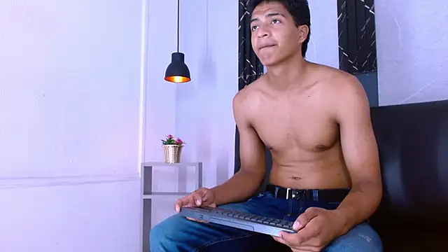 MaxWyatt_ webcam
