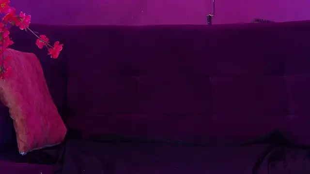 Daliana_Gounbolt webcam