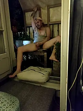 Titilouonlyf69 webcam