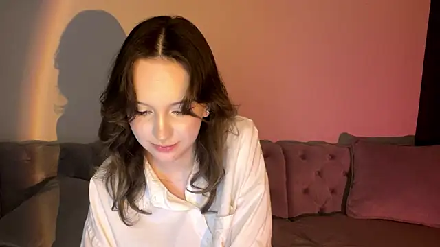 yanashowsy webcam