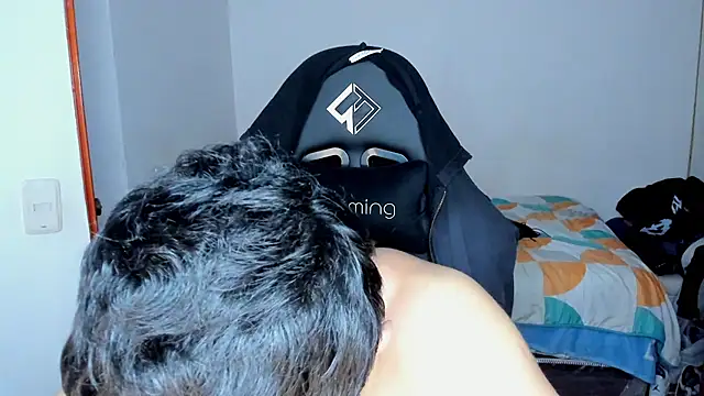 Tommy_Bred webcam
