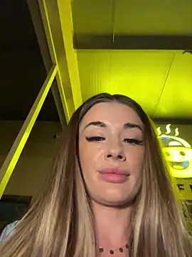 IsabellaEtthan Live Web Cam Show