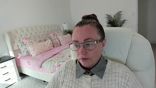 Vika73 webcam