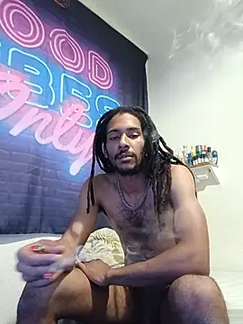 Mikaaa97 webcam
