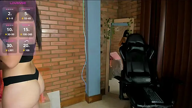 Lia_roselle webcam