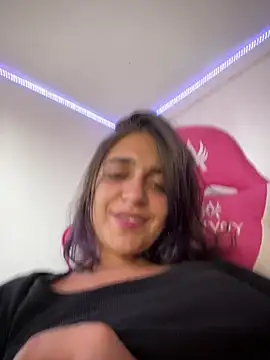 Aliciia777 webcam