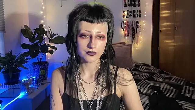 ELENA_UMBRA live cam on StripChat