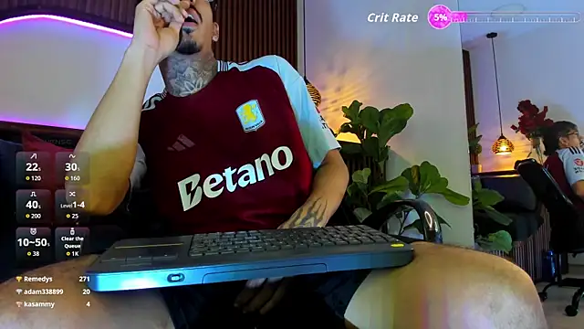 Donovan_Desmond webcam