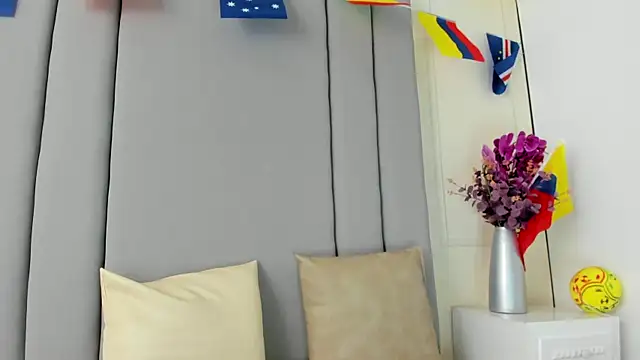 CannelaSmith webcam
