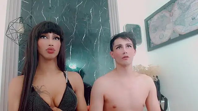 hilary_rodriguez webcam
