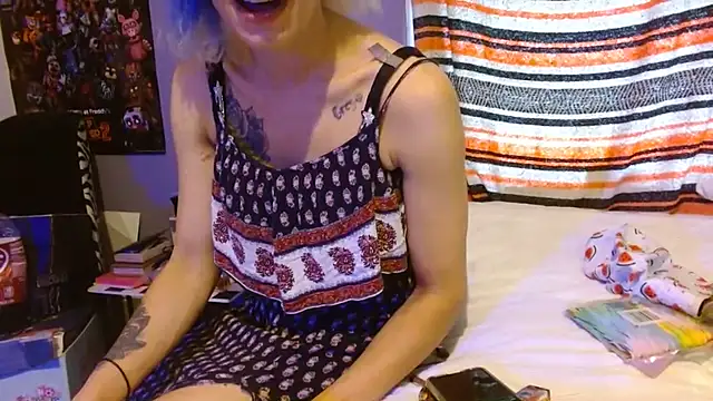 watermellonpussy webcam