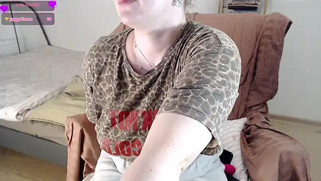 VivianMarble webcam