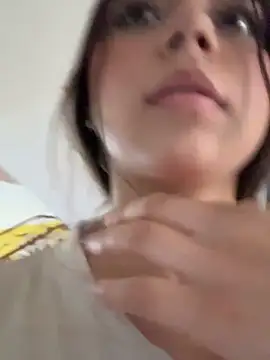 Emily_Clark1 webcam