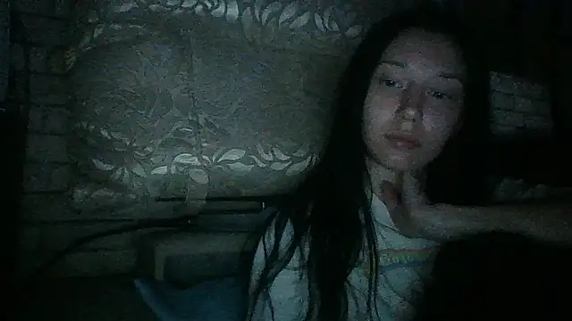 RussNocturnal webcam
