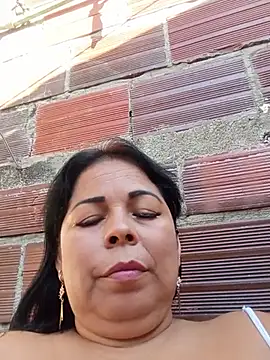 Mother-Big-tits webcam