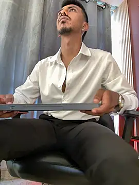 Latinmoster_boss webcam