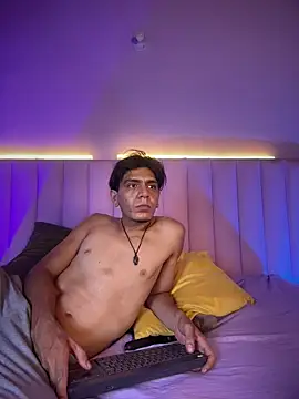 abrilandjulian webcam