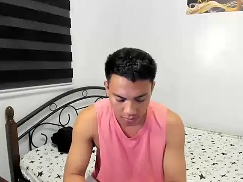 urfucker_vinz webcam