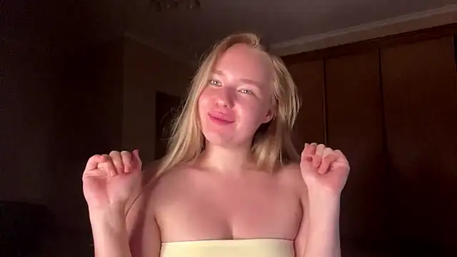 AmeliaOakheart webcam