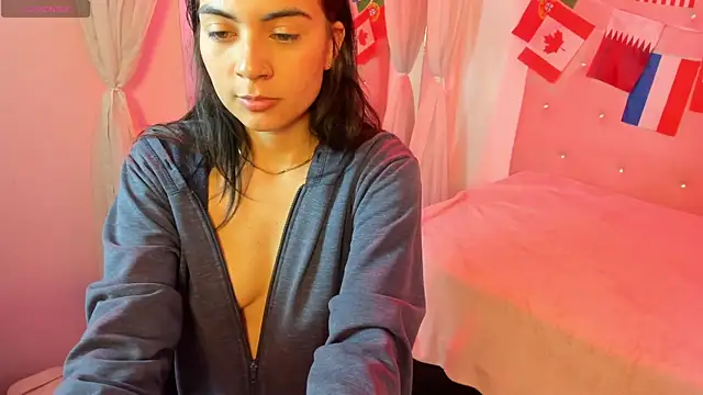 Jade_Aitana webcam