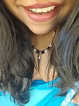 Curvy_Pooja webcam