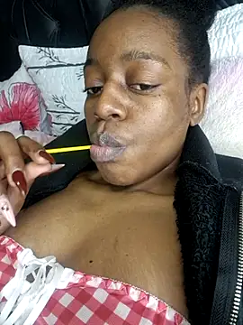 Sexynaughty_Girl live cam on StripChat