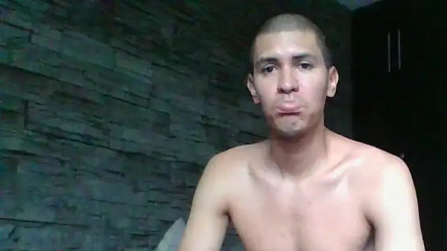 Sexylatin64 webcam