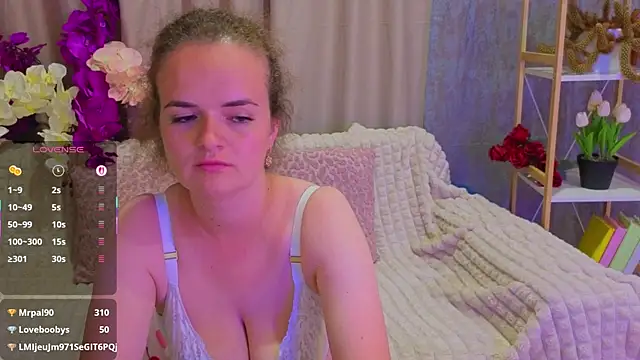Luisa_Rosee webcam