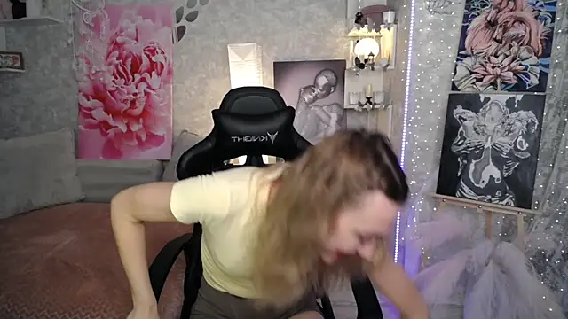 NickyAdamidi webcam