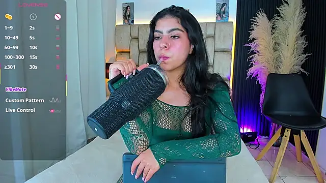 little_sophie18 webcam