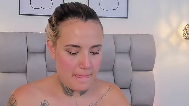 Susan-Sweet-7 webcam
