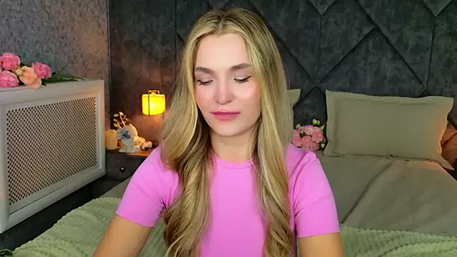 Lina_Sinerz webcam